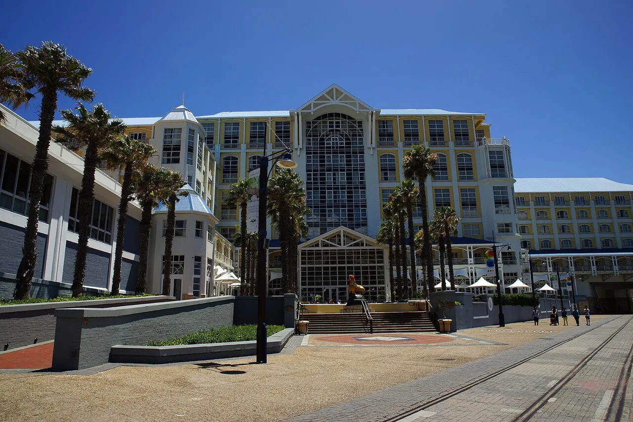 The Table Bay Hotel building on Quay 6, today InterContinental Table Bay Cape Town
